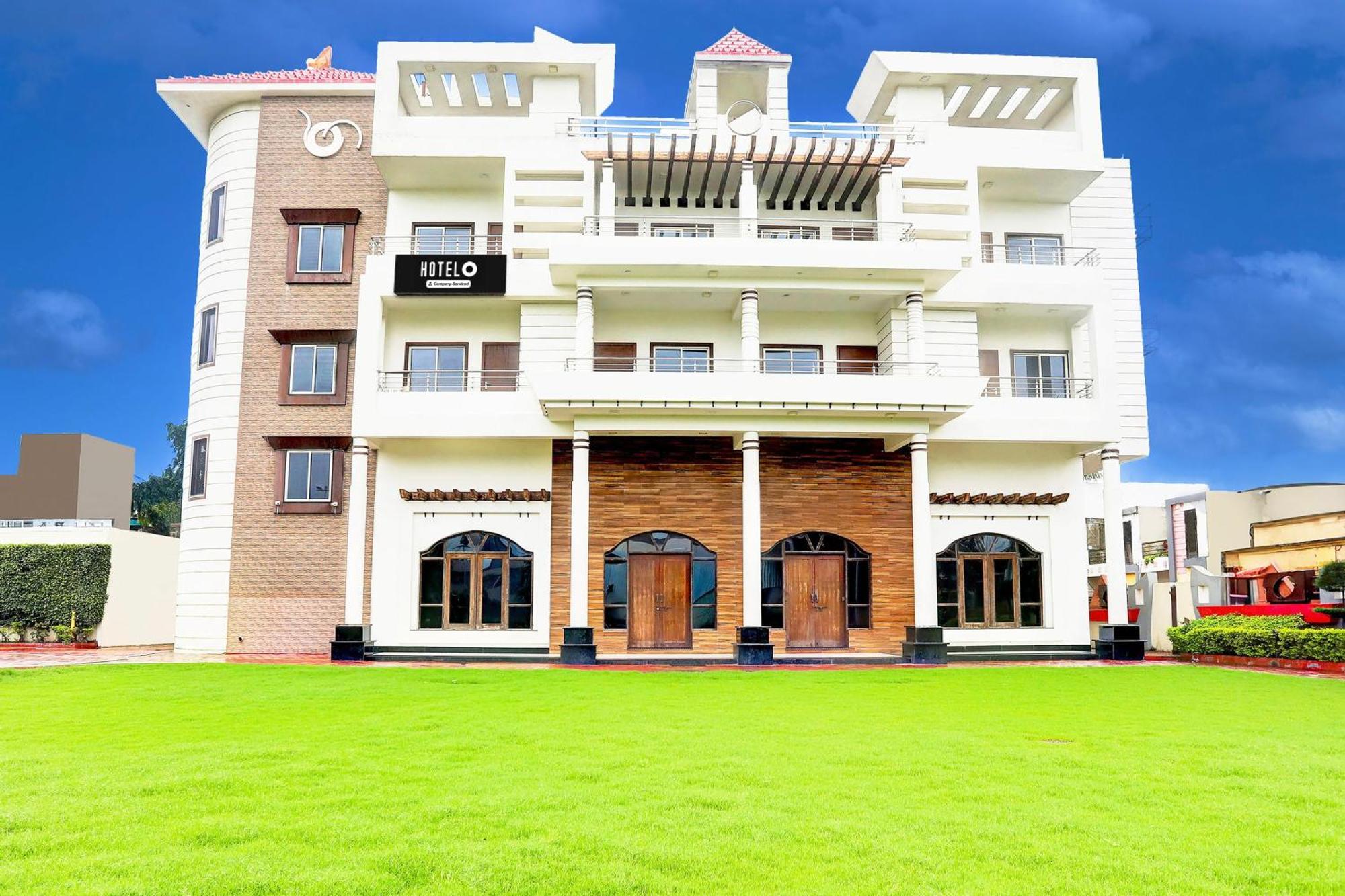 Hotel O Badridham Nagar Ab Road Dewas Екстер'єр фото